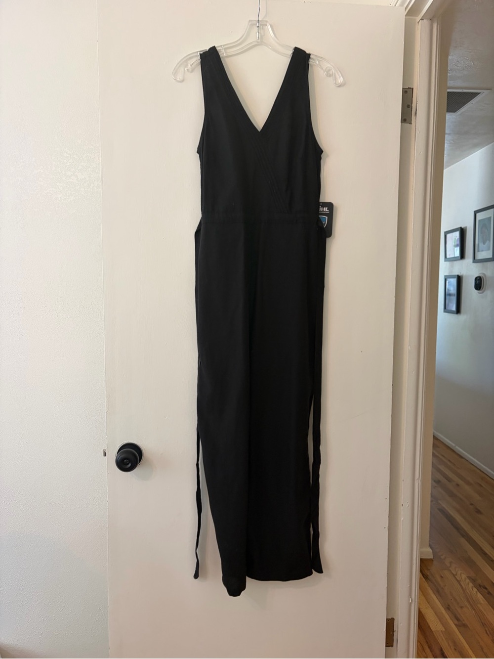 Black V-Neck Sleeveless jumpsuit Kuhl